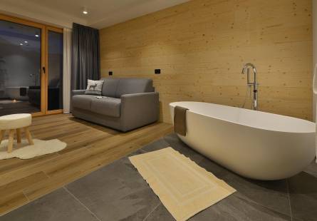 Alpine Suite con vasca freestanding